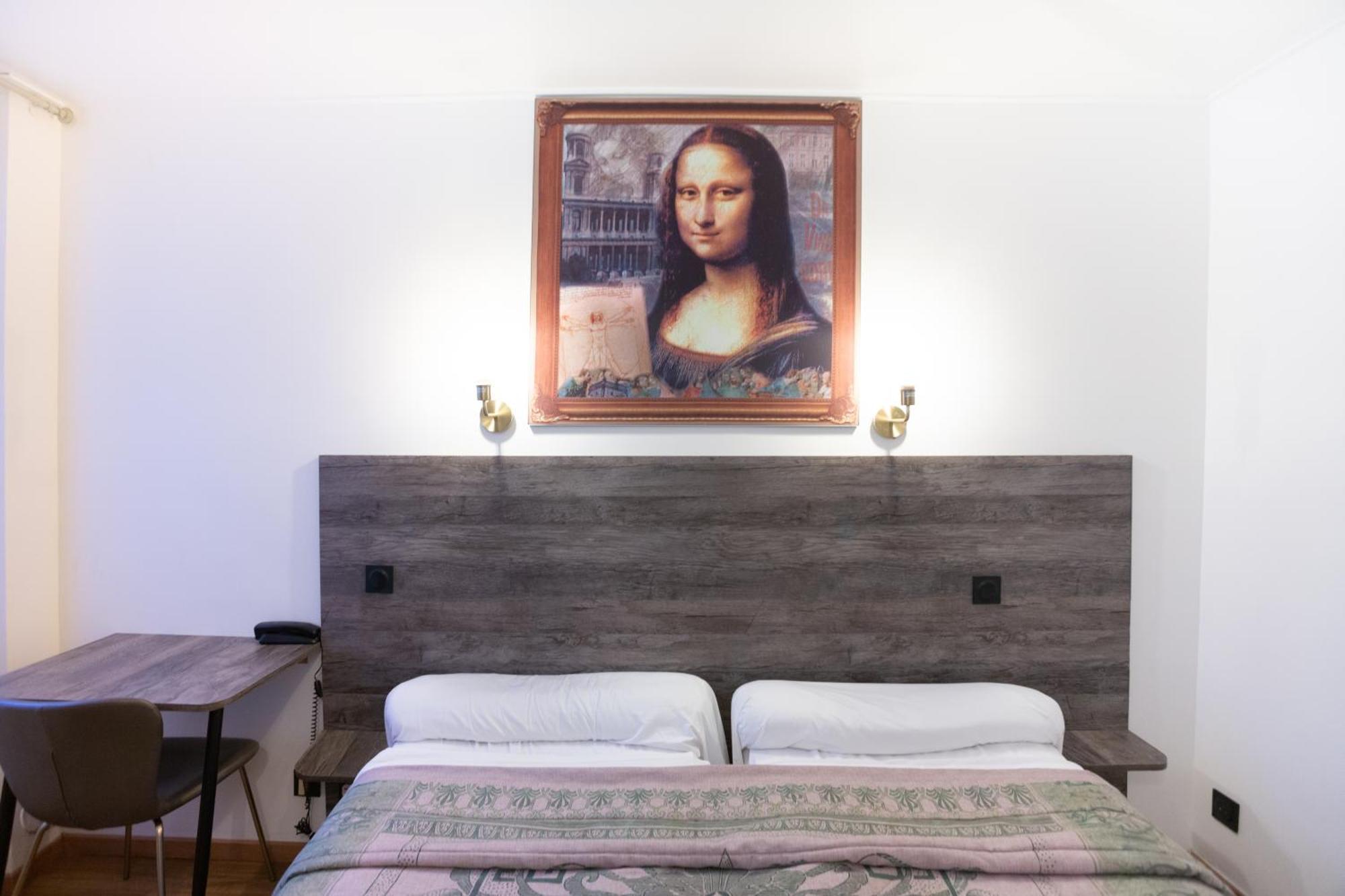 Leonard De Vinci 75011 2* Parigi