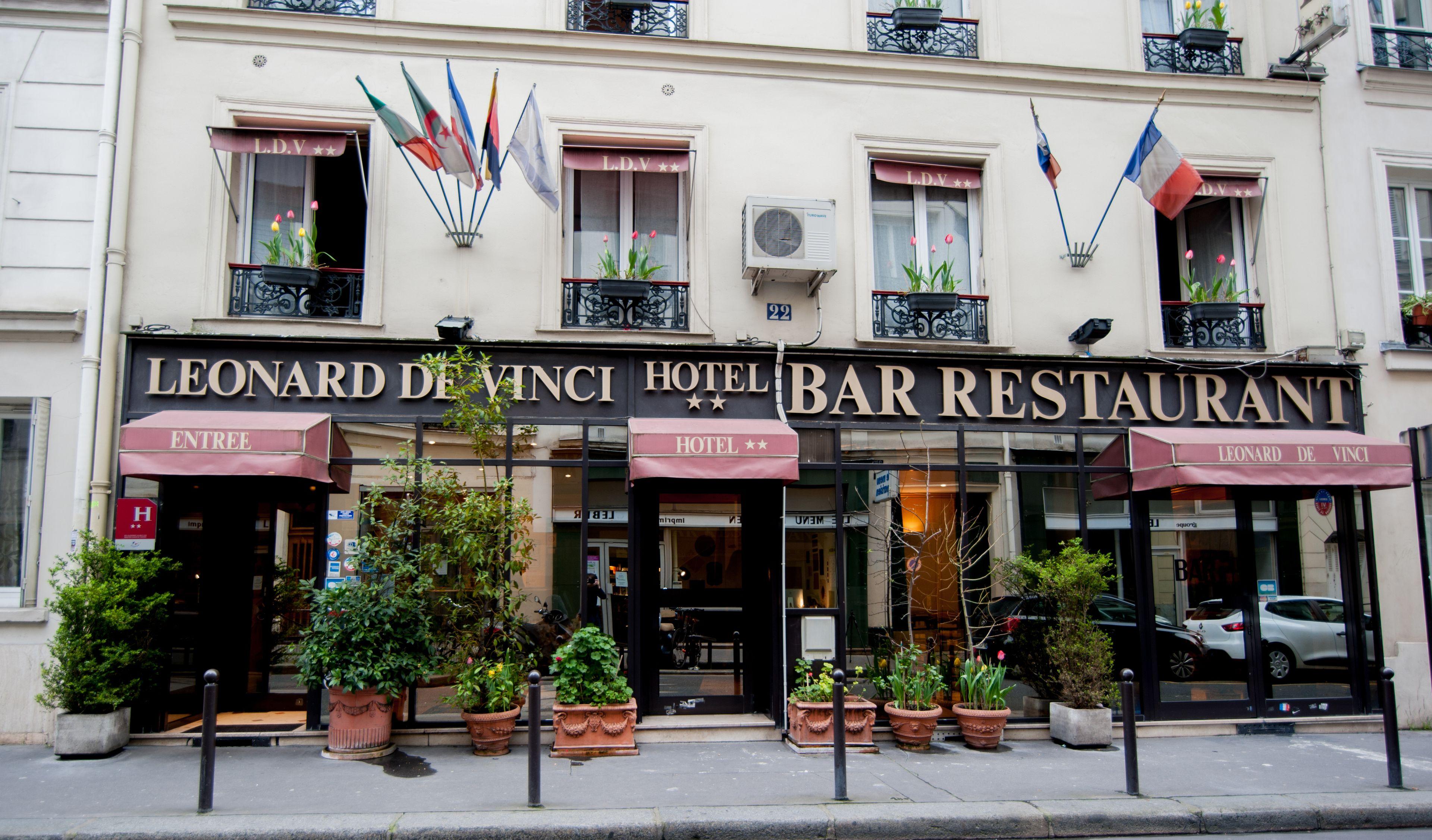 Hotel Leonard De Vinci 75011 2*
