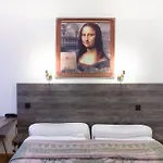 Hotel Leonard De Vinci 75011