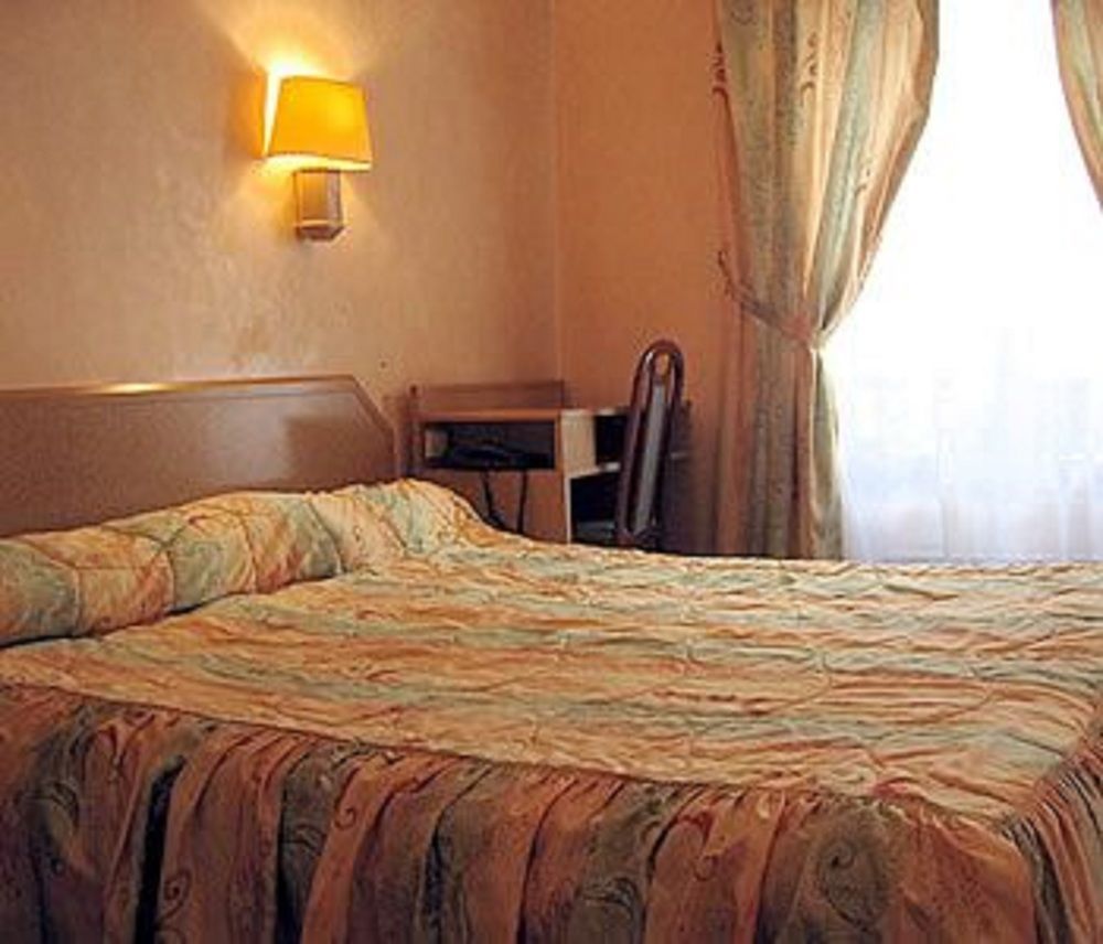 Leonard De Vinci 75011 2*